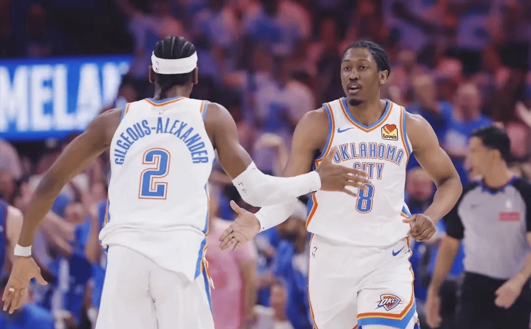 亚的中场球 亚的中场球