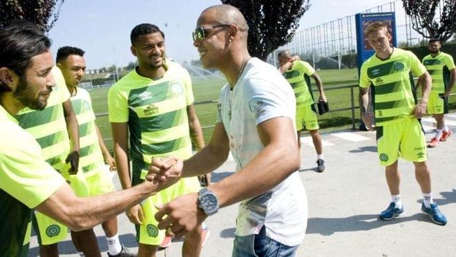 天的背景下 天的背景下