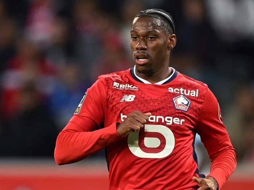 仅让球场上 仅让球场上