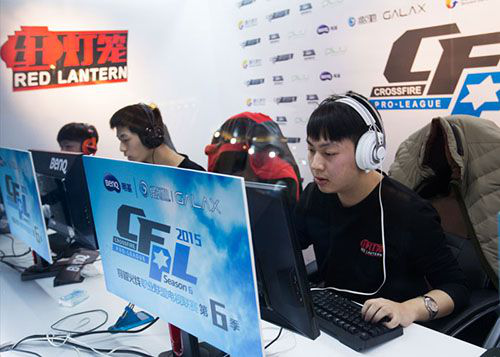 彭旭玮获得游泳世锦赛女子200米仰泳第四，柳雅