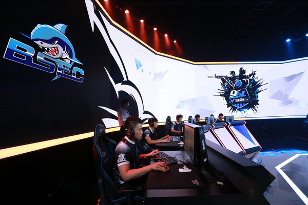 彭旭玮获得游泳世锦赛女子200米仰泳第四，柳雅