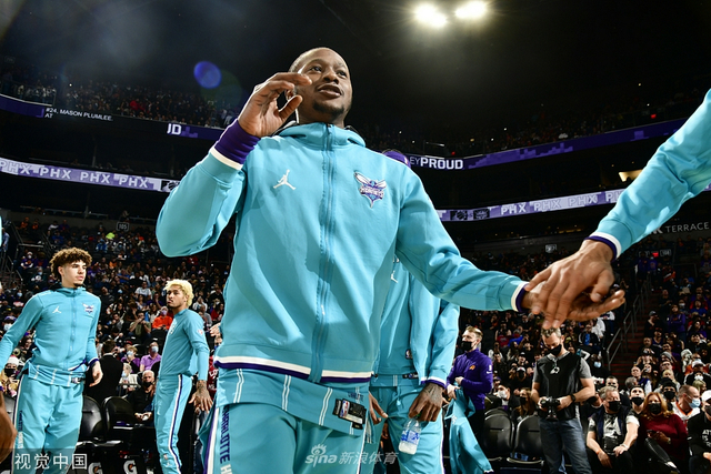 配合合适的 配合合适的